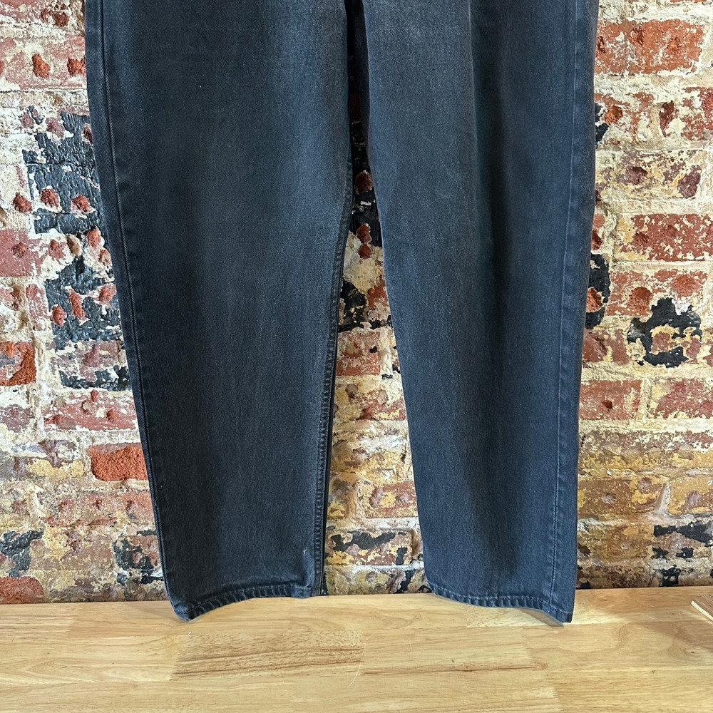 Levis 550 Black Red Tab Relaxed Tapered Mens Jeans 36x30 - Picture 3 of 15